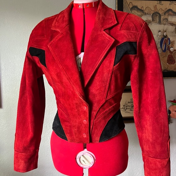 RARE & RESTORED 80s Chia Red and Black Cropped Thriller Suede Jacket - Picture 9 of 11